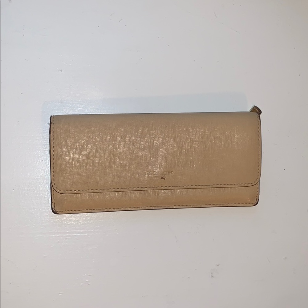 Tan Coach wallet
